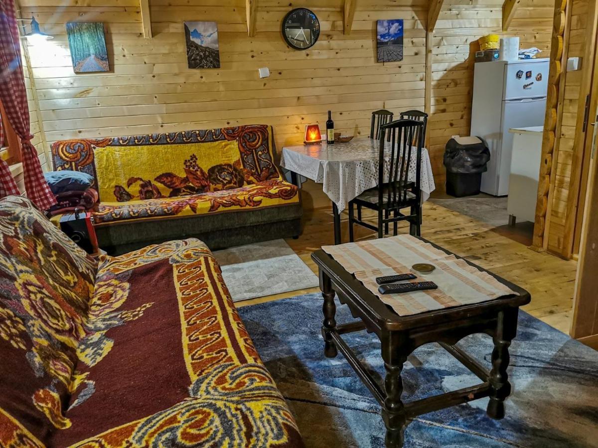 Breeze Home Cottage Цетинє Екстер'єр фото